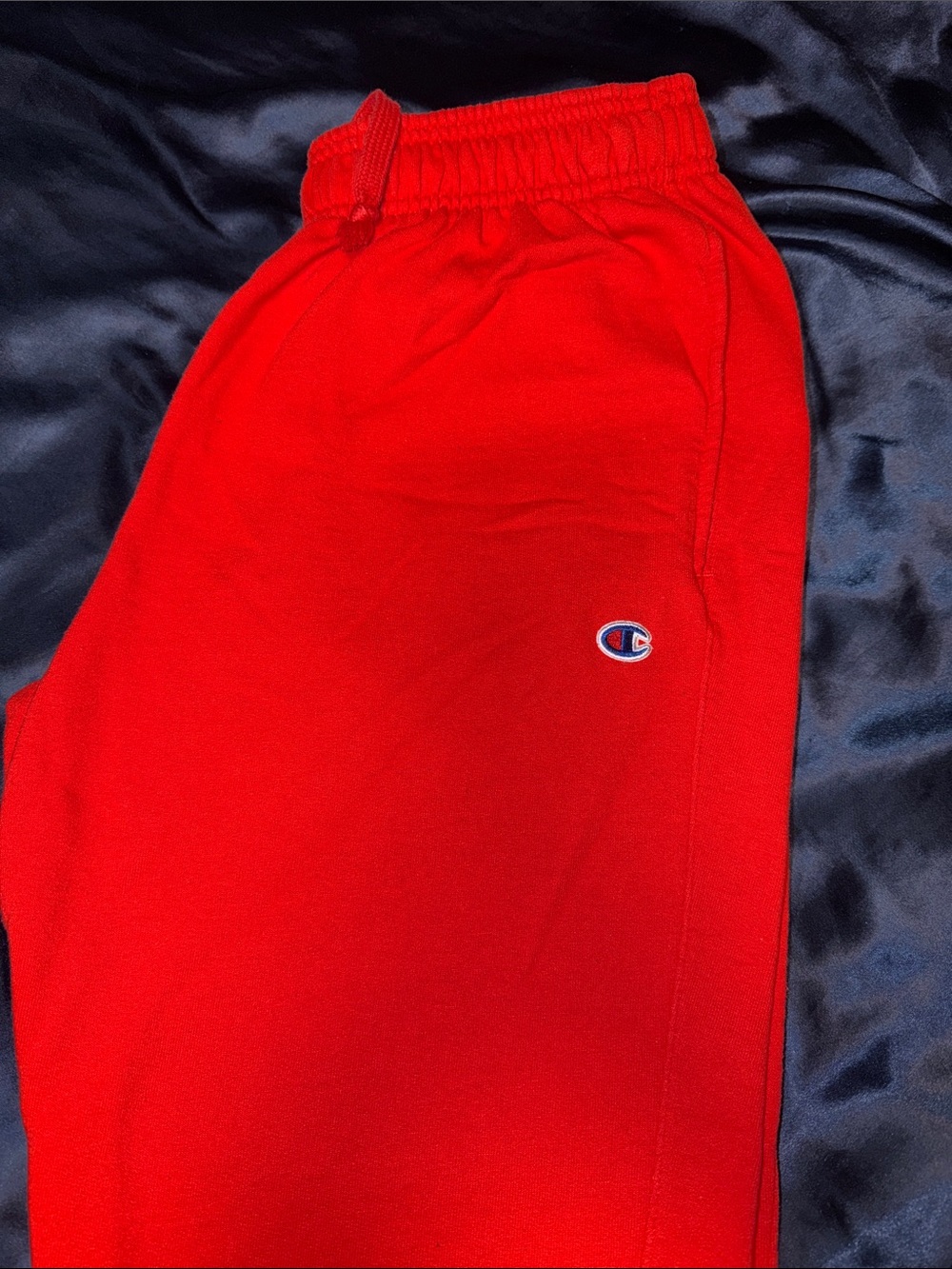 Men’s M Champion Bright Red Sweatpants With Side Pockets